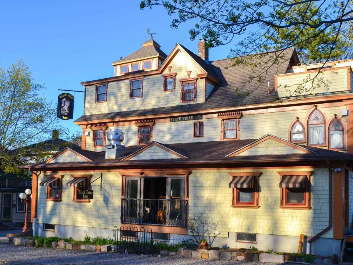 Black Friar Inn And Pub Бар-Гарбор Екстер'єр фото